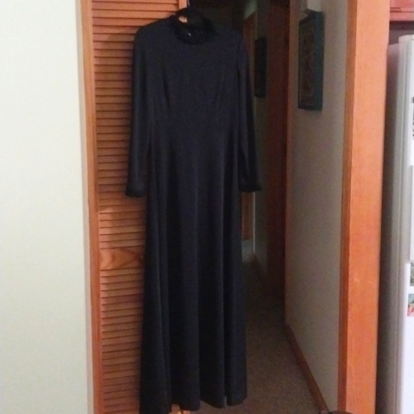 1960s Kay Windsor Evening Gown - Picture 2 of 10